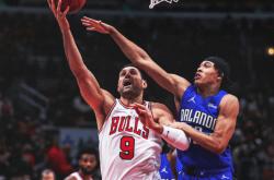 u8官方网址克莱汤普森受伤详情