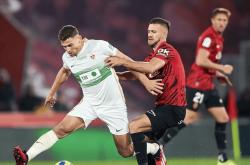 u8官网网页版今晨荷甲焦点战；底特律活塞状态回暖；态度坚定；轮换策略成焦点的简单介绍