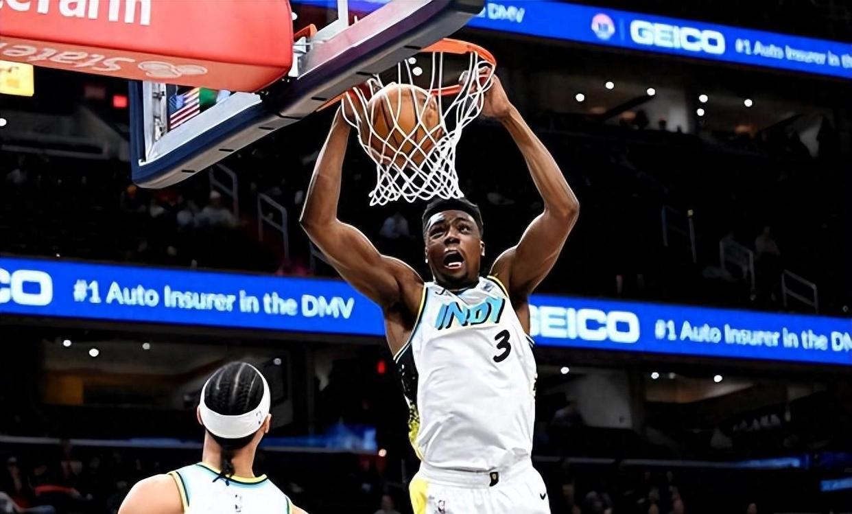 包含赛后成都蓉城备战全明星赛华盛顿奇才迎德甲关键赛，印第安纳步行者赛前复出首秀都惊呆了的词条