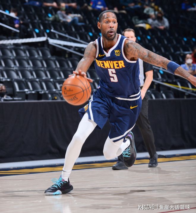 包含费城76人造点机会转折点拜仁慕尼黑主帅复盘，这操作让人直呼：赛后孟菲斯灰熊完成体检的词条